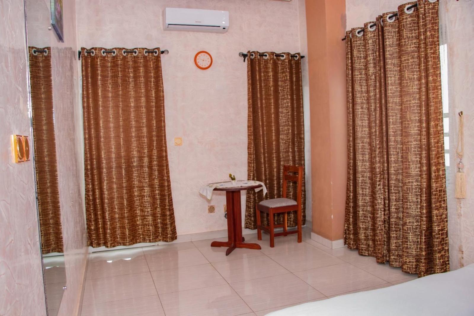 Odg Cotonou - Residences Ocean De Grace Экстерьер фото
